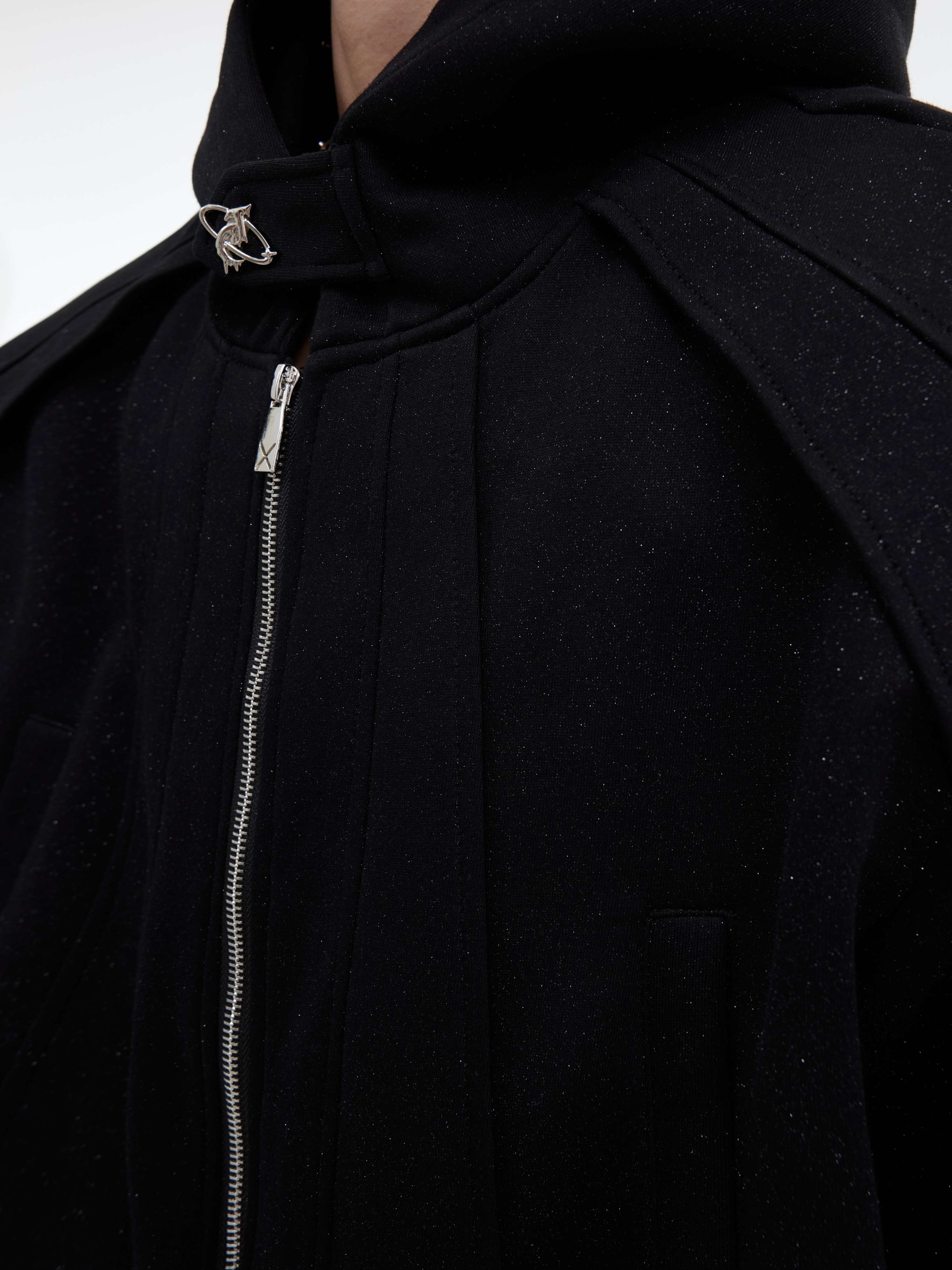 https://fulmo-img-server.com/hoodiehaven/8a451df7e2434bd1b068460fd0a5fadd.jepg
