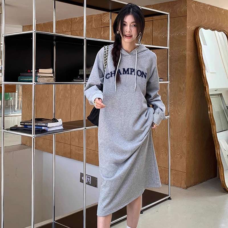 https://fulmo-img-server.com/hoodiehaven/b065aa19021442978eebb126a08cf370.jepg