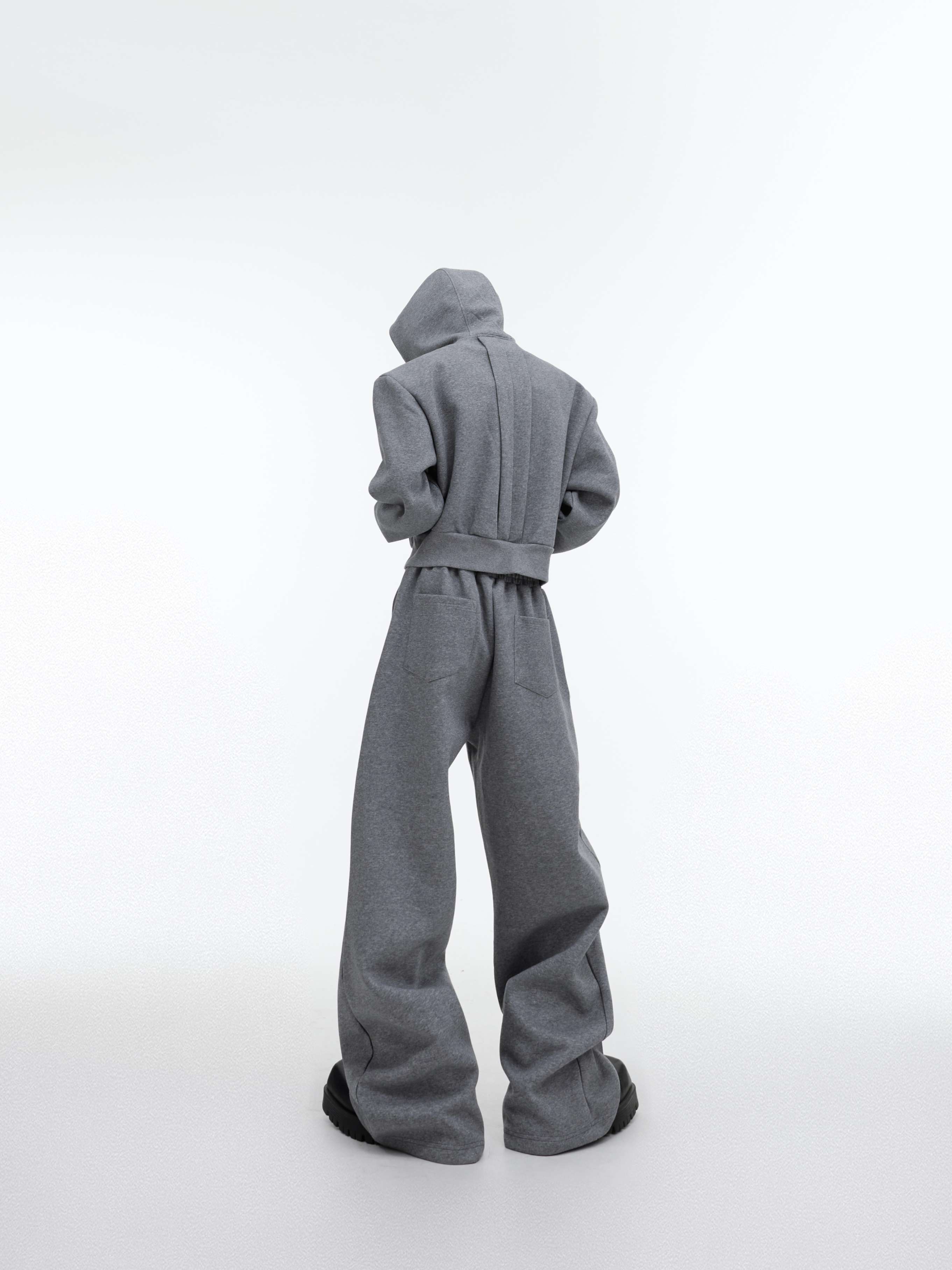 https://fulmo-img-server.com/hoodiehaven/b2f9f4bcb59648ed8538c95aa36d0a4f.jepg