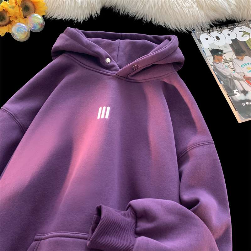 https://fulmo-img-server.com/hoodiehaven/f315fb16af824d81828b90c2385c3b9e.jpg