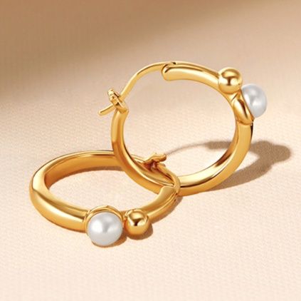 フープ ピアス フープ ピアス 真珠の輝き 小さめフープ 耳飾り