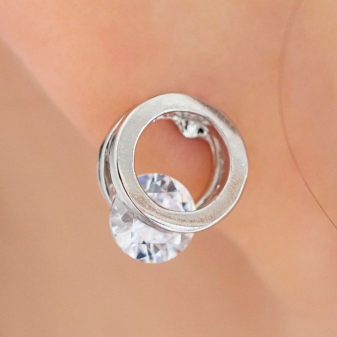 フープ ピアス 輝きの環 ダイヤモンドピアス