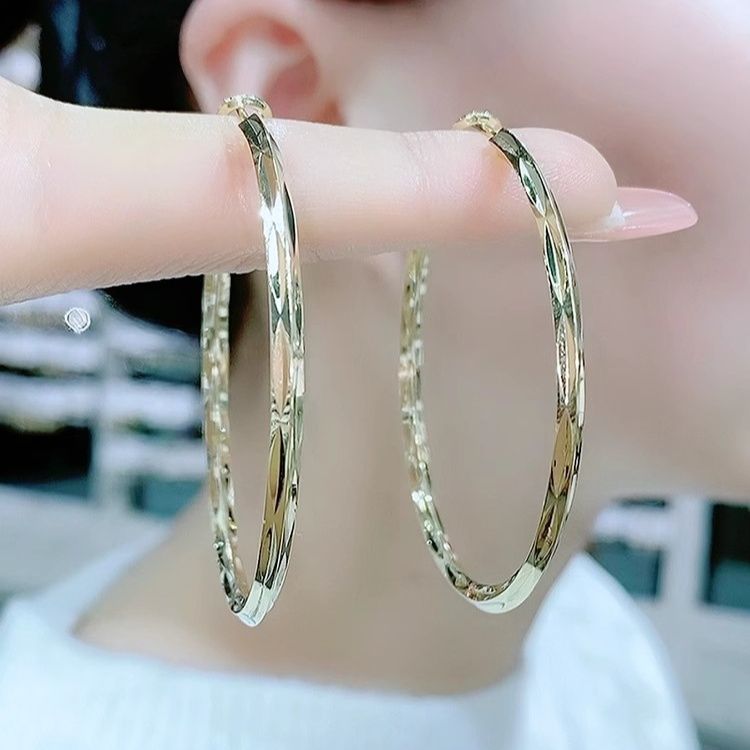 フープ ピアス ねじれ波紋フープピアス
