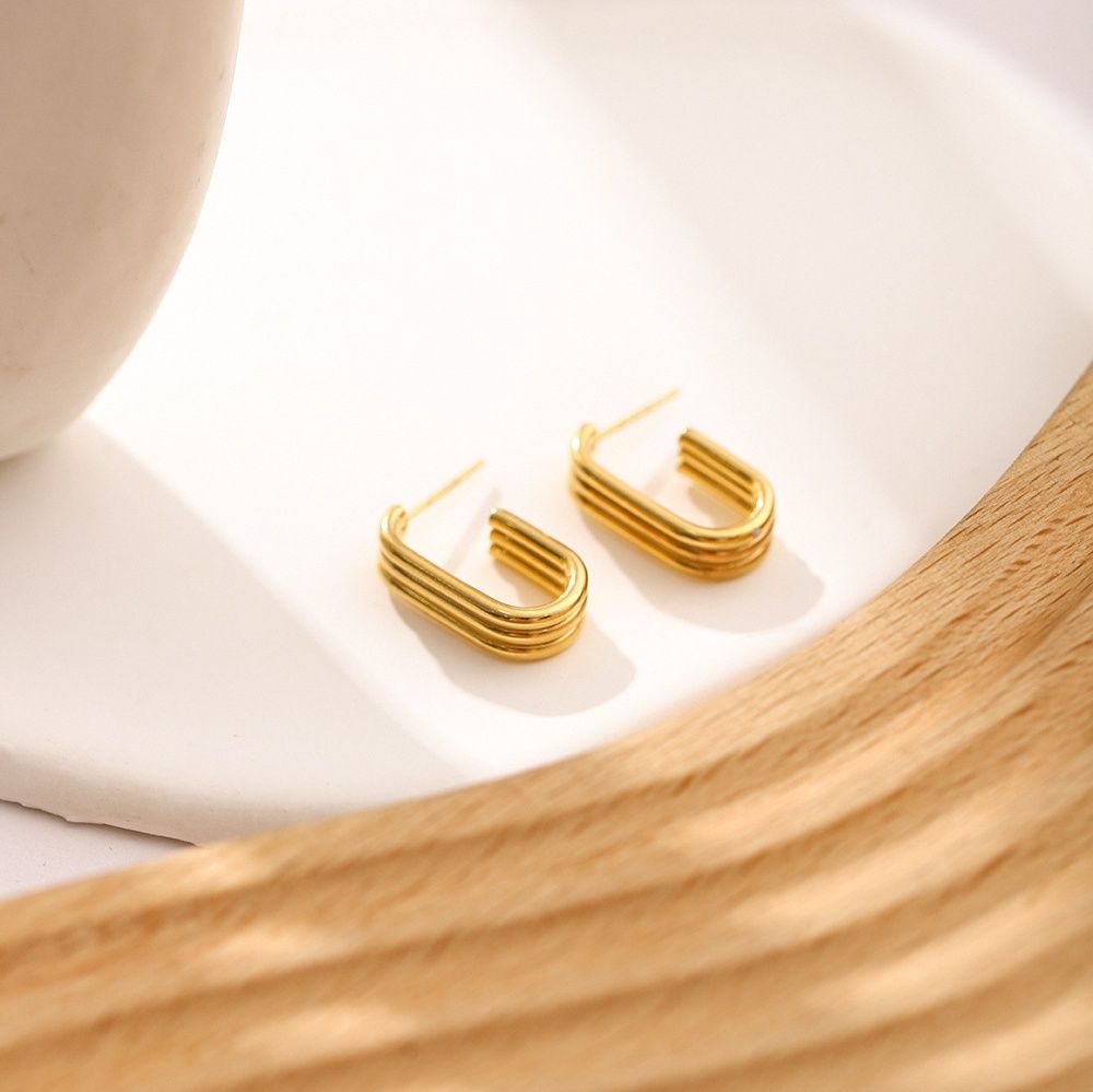 フープ ピアス マルチライン四角形フープピアス