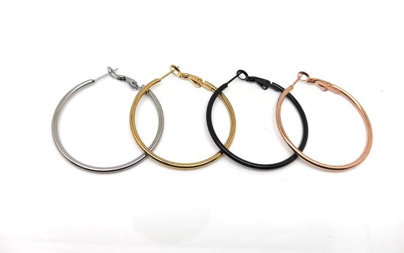 フープ ピアス シンプル輪型耳飾り
