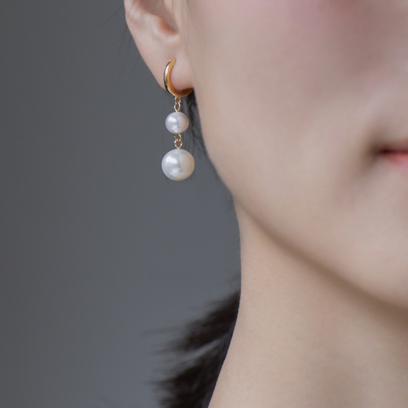  二連パールドロップフープピアス