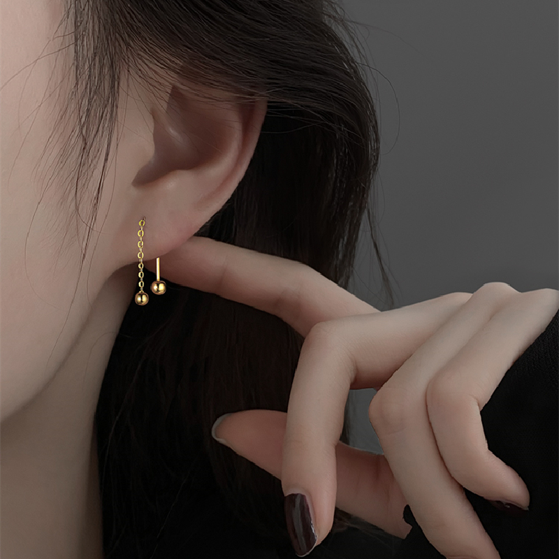 球体チェーン揺れるステンレスフープピアス