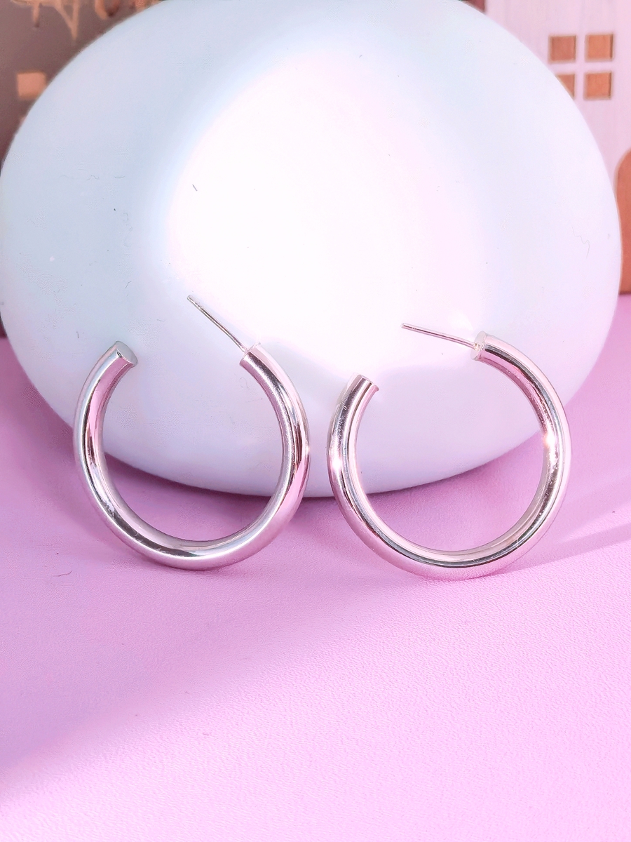 フープ ピアス 洗練シンプル太めフープピアス