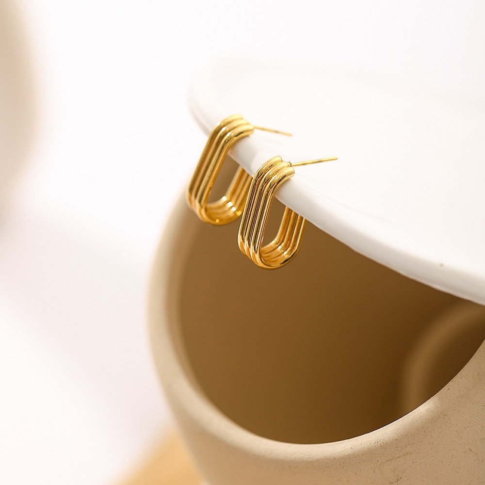 フープ ピアス マルチライン四角形フープピアス