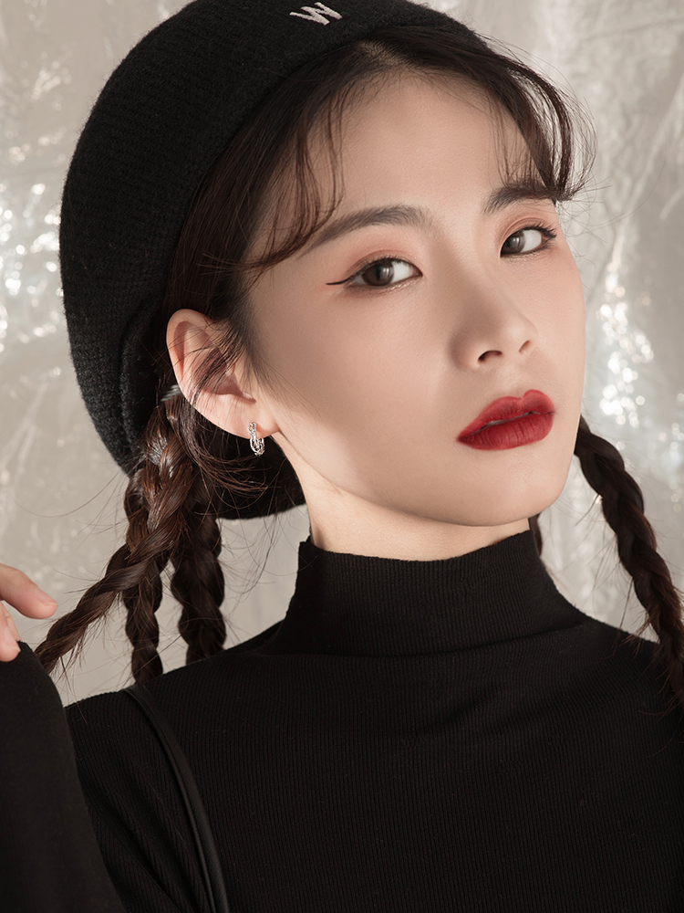 フープ ピアス 編み込みデザイン小径ステンレスフープピアス