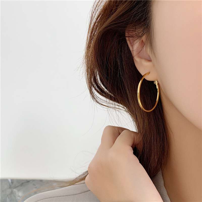 フープ ピアス シンプル華奢フープピアス