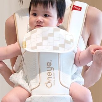 抱っこ紐 雲感覚腰部サポート抱っこ紐