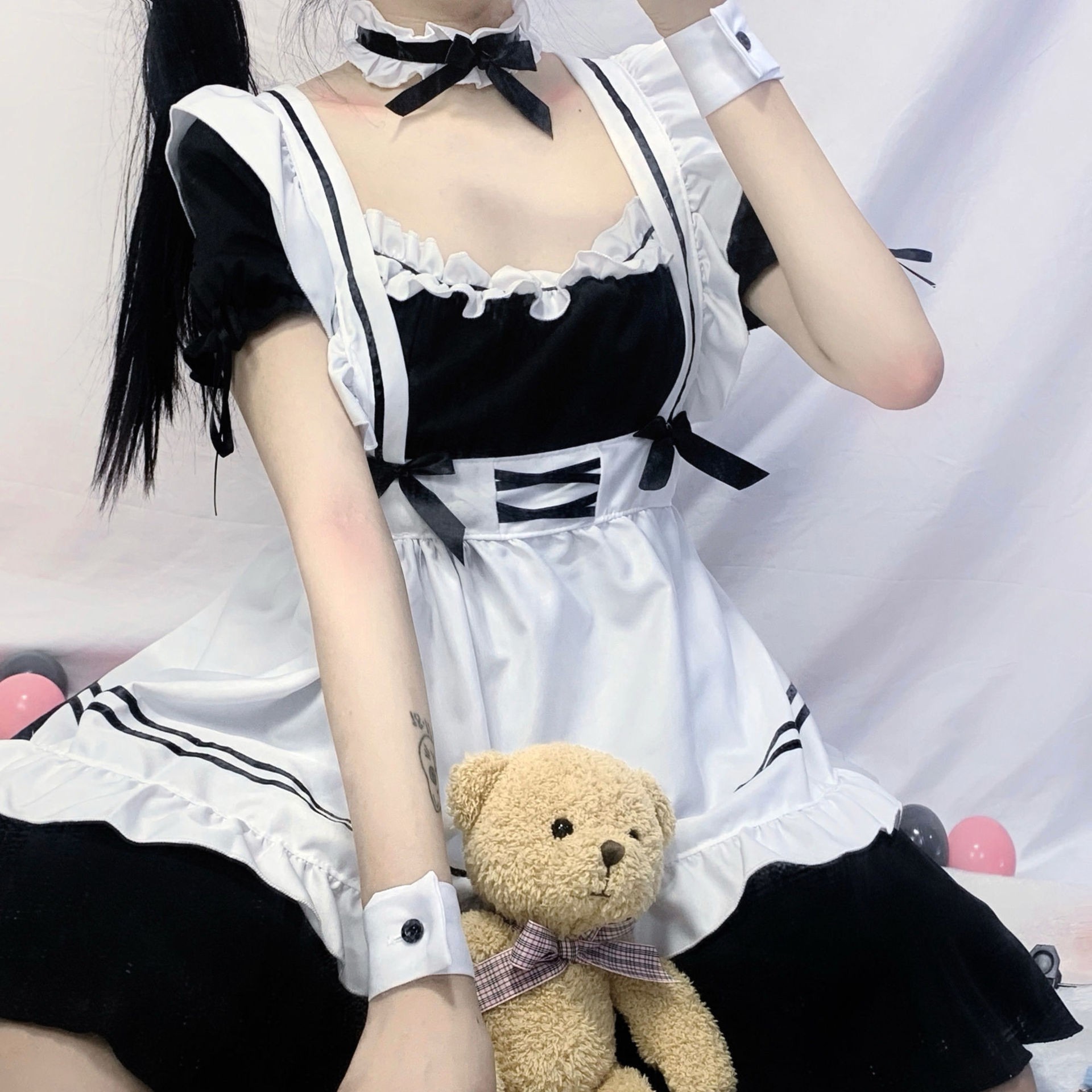 https://fulmo-img-server.com/idolish/46919ce5-0b8b-41d2-b08d-067f90467d07.jpg