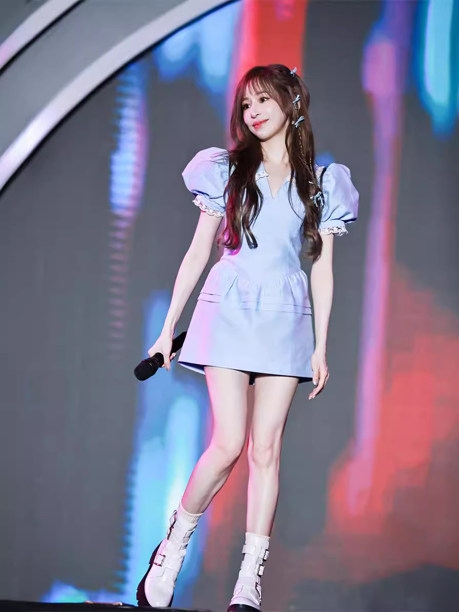 https://fulmo-img-server.com/idolish/d5e5efbb-5a3d-40d8-bdd3-03510a151428.jpg