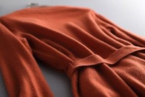 イエベ服　フレアスカートワンピース（イエベ春向け・イエベ秋向け）