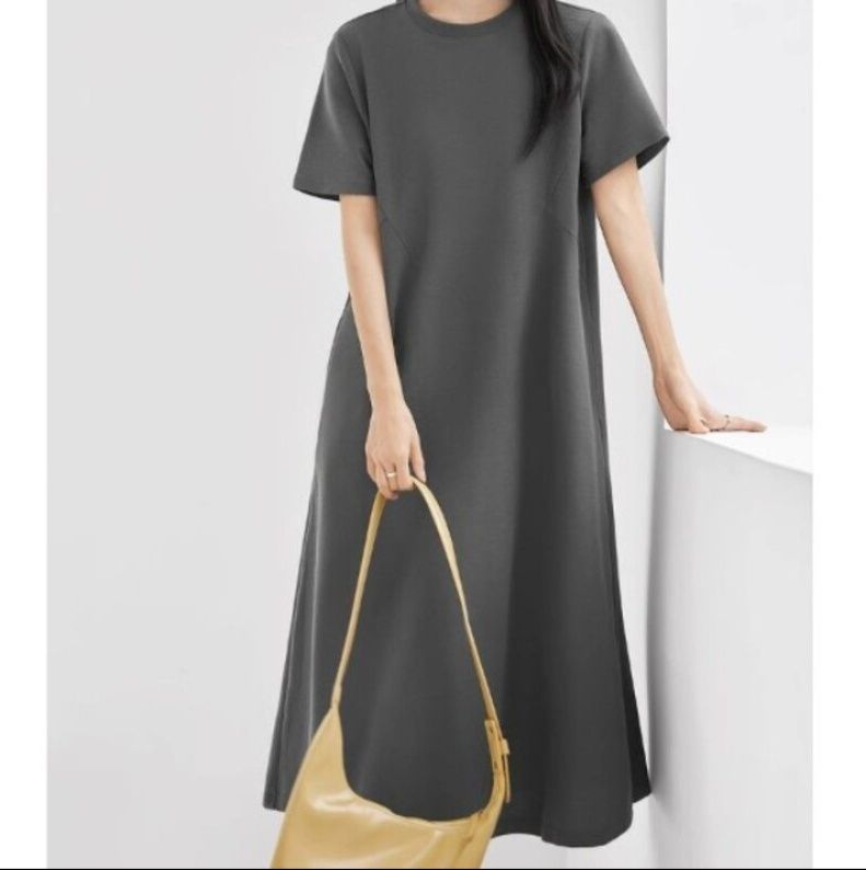 イエベ服　シンプルロングワンピース（イエベ春向け・イエベ秋向け）