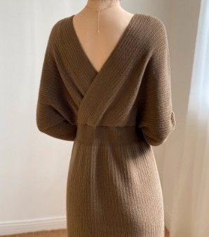 イエベ服　ウエスト痩身クロスネックドレスワンピース（イエベ春向け・イエベ秋向け）