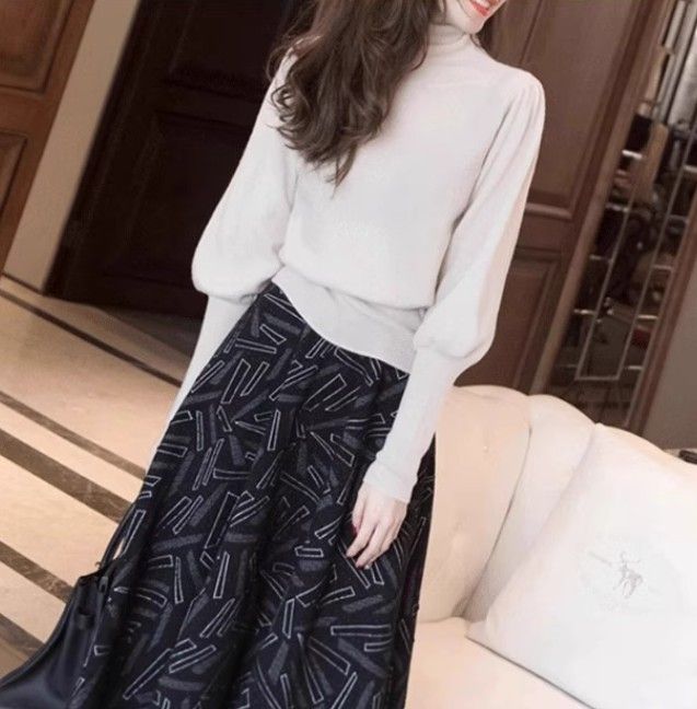 イエベ服　タートルネックニットセーター（イエベ春向け・イエベ秋向け）