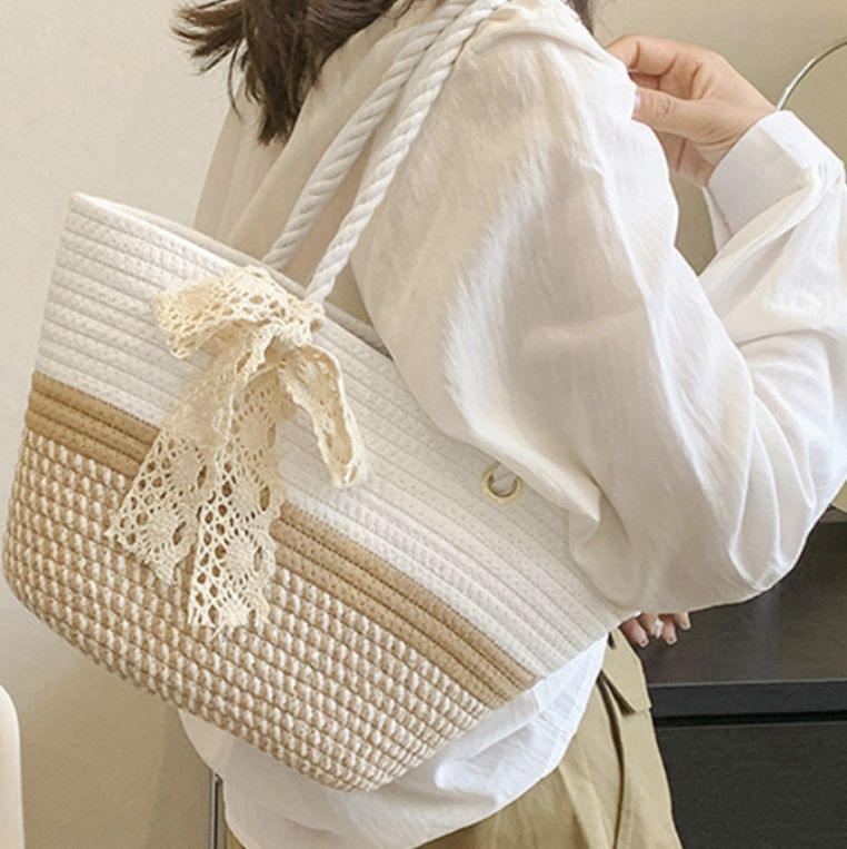 イエベ春/イエベ秋服　夏の涼しげかご編みバッグ レースリボン付き