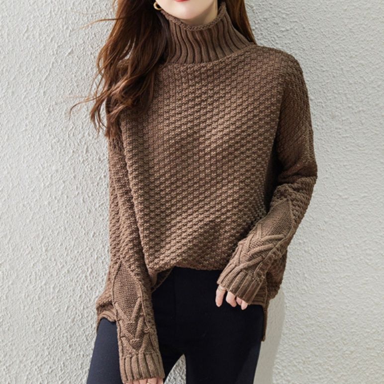 イエベ春/イエベ秋服　立体編地タートルネックゆったりニット