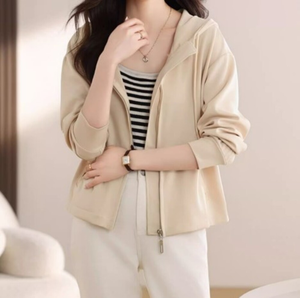 https://fulmo-img-server.com/iebel/4498fe7a79eab5d8e36695e748400a05.jpg