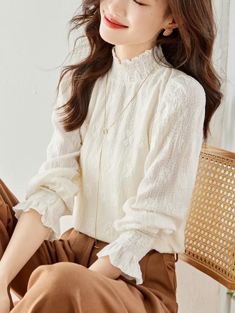 イエベ春/イエベ秋服　ギャザーシフォンブラウス