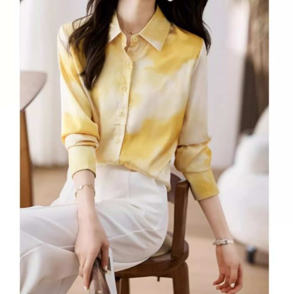 イエベ春服　シフォンシャツ