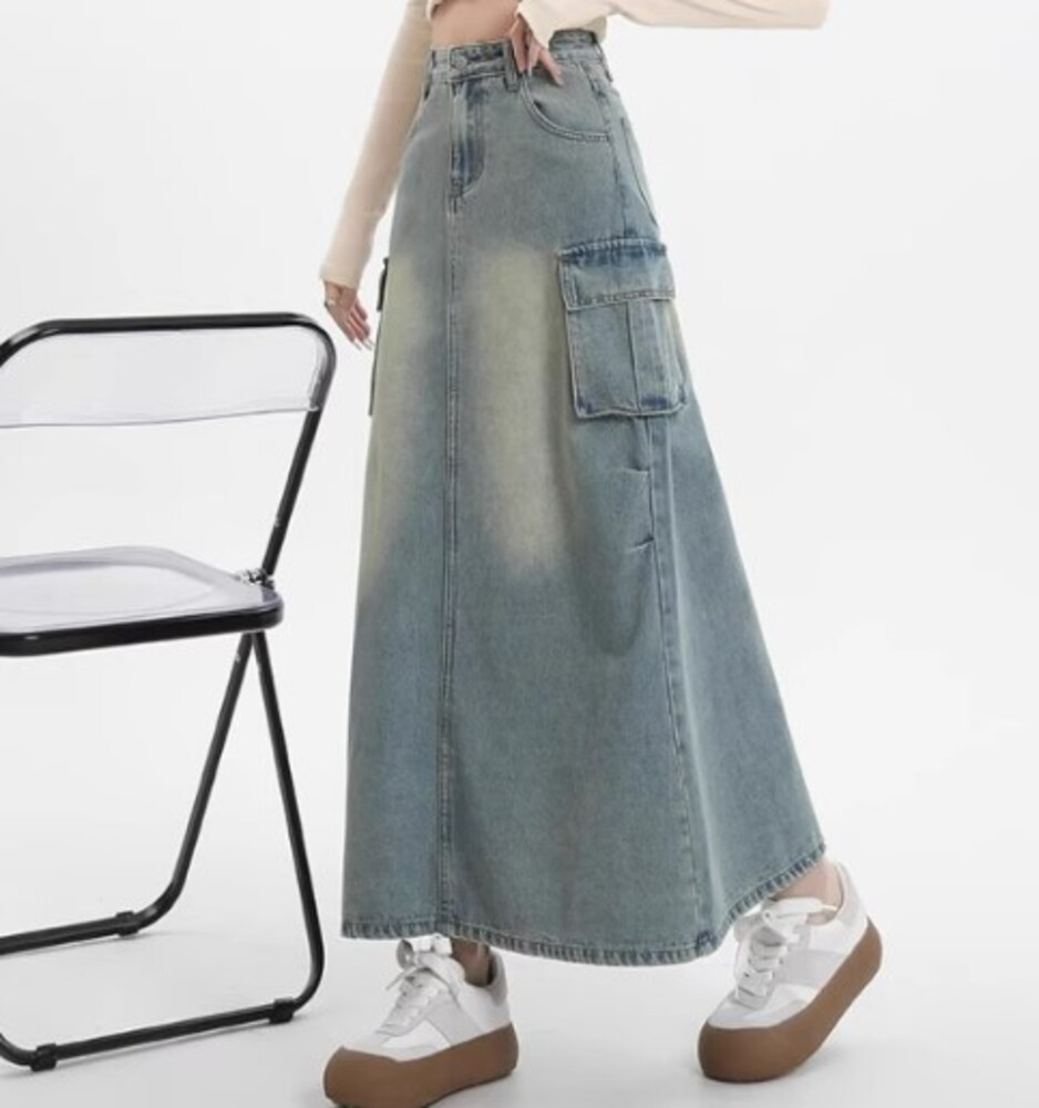 イエベ春/イエベ秋服　ダメージ加工のデニムスカート