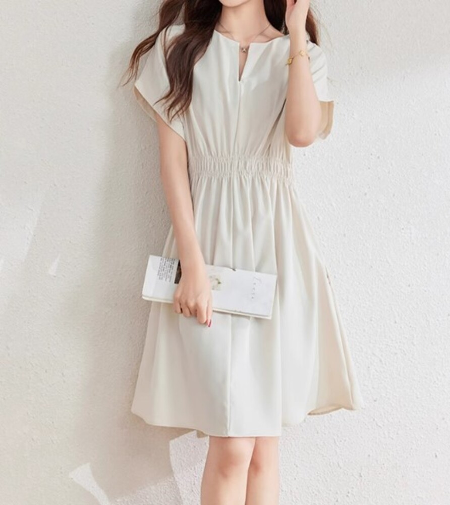 イエベ春服　フレンチスリーブ ワンピース
