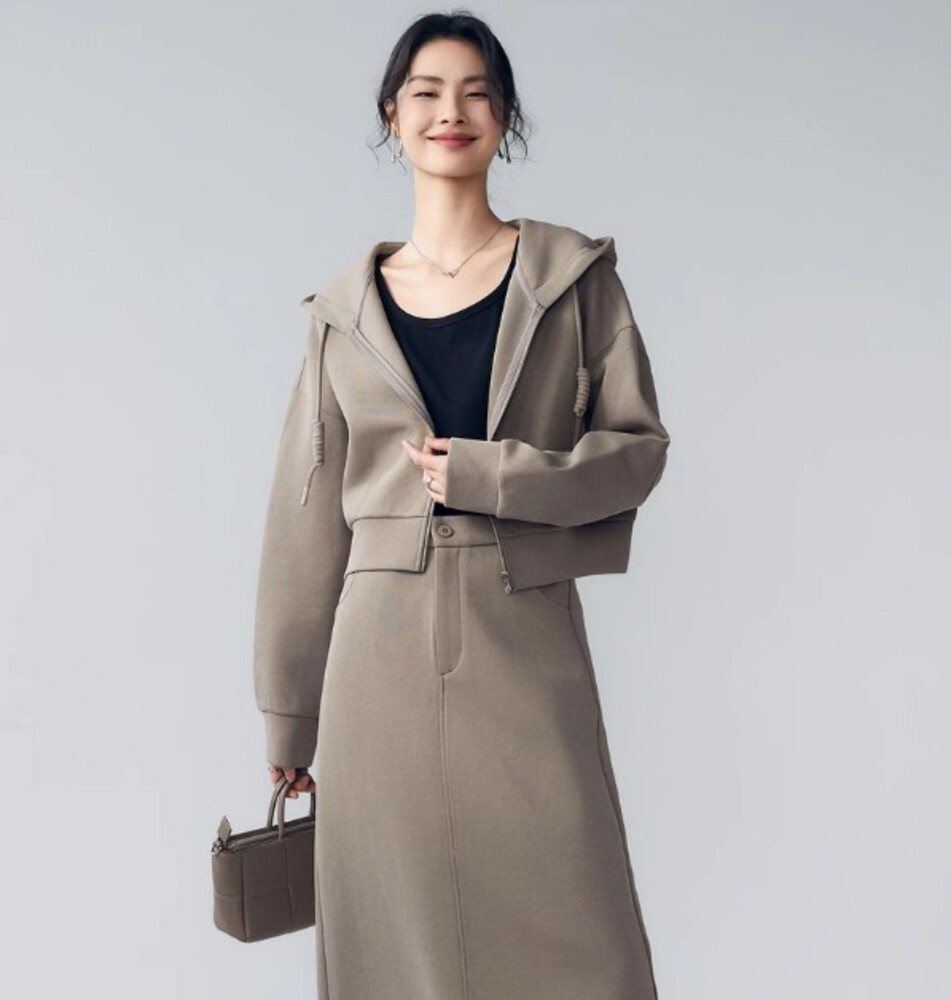 https://fulmo-img-server.com/iebel/95e61d71e4be3913e8987c57d12c32fd.jpg