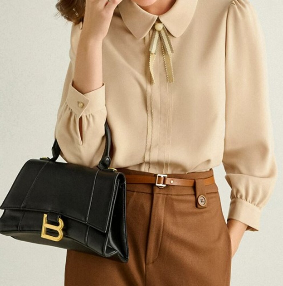 https://fulmo-img-server.com/iebel/a84d3f07d06fab074077a2e8f0bd2e5e.jpg