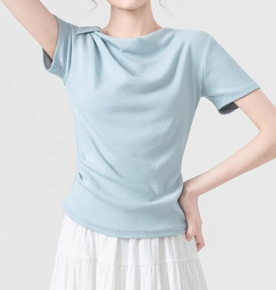 イエベ春服　ネックドレープTシャツ