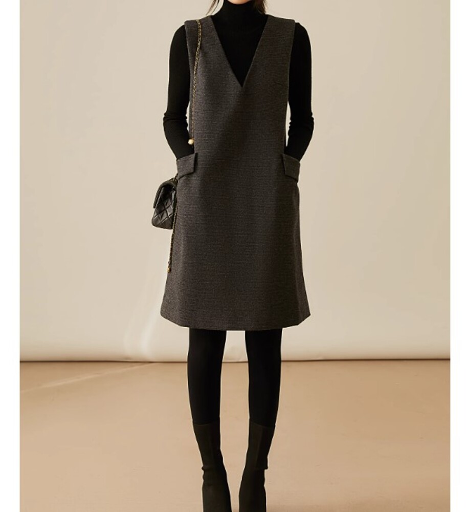 イエベ秋服　ノースリーブジャンパースカート