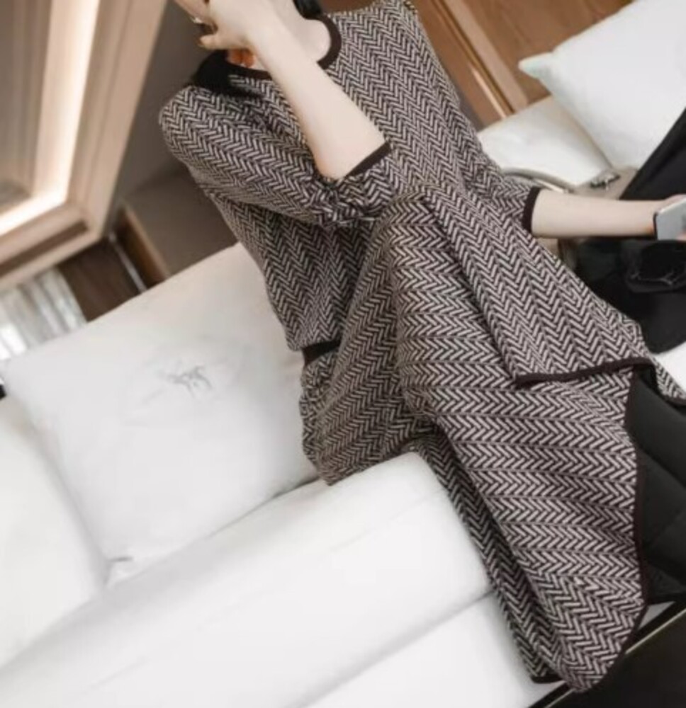 https://fulmo-img-server.com/iebel/e5e2448bcb0654296161db2ae4474823.jpg