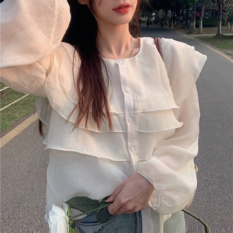 フレア袖ラウンドネック長袖ブラウス体型カバー