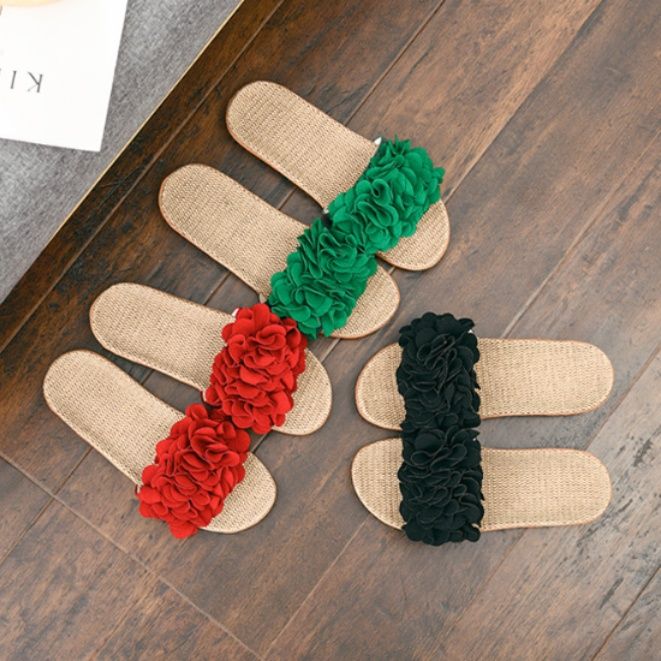 インテリア雑貨 立体花飾り付き天然素材風ルームスリッパ