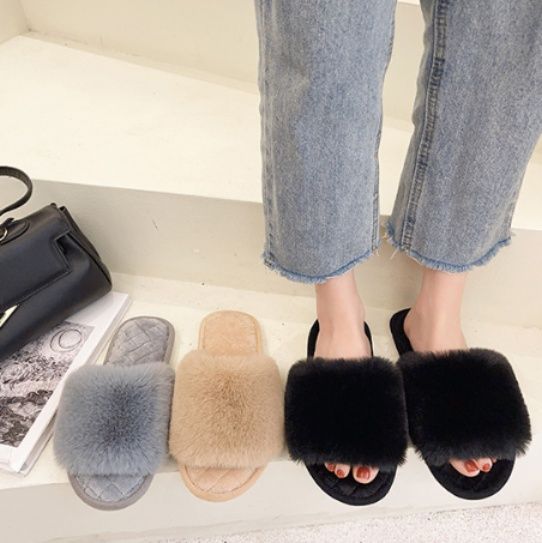 インテリア雑貨 ふわふわファー付きキルティングサンダルスリッパ