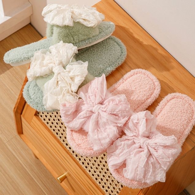 インテリア雑貨 ふわふわ大輪りぼん付きもこもこルームスリッパ
