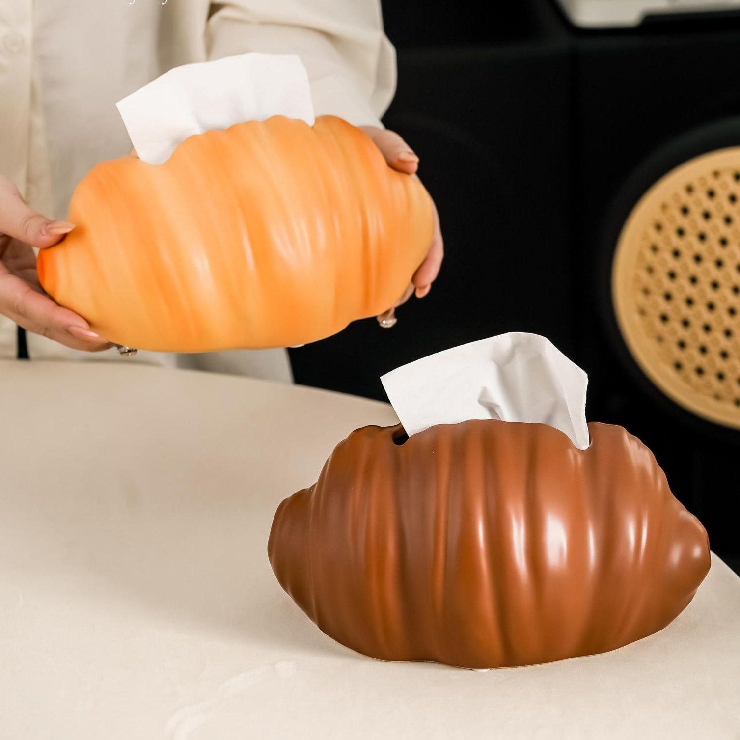 インテリア雑貨 波打つ貝殻デザインのティシュケース