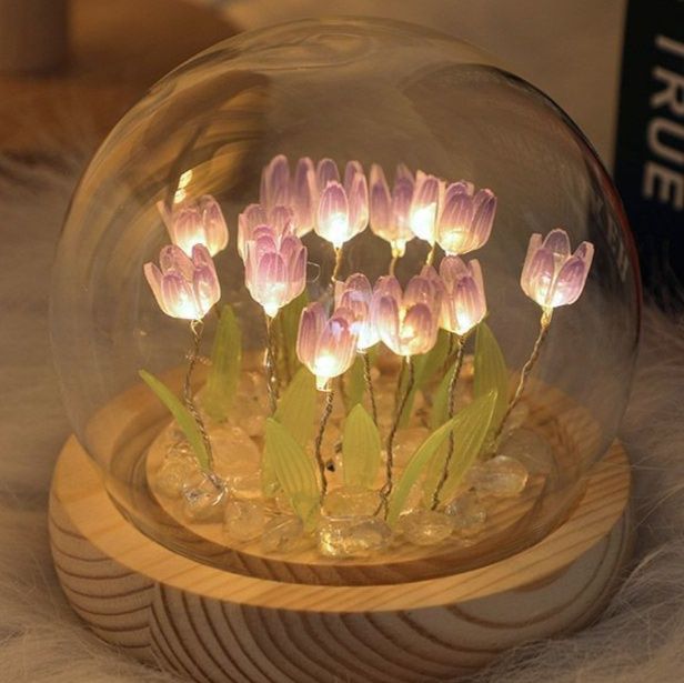 インテリア雑貨 灯る小花ガラスドーム木製台座付き