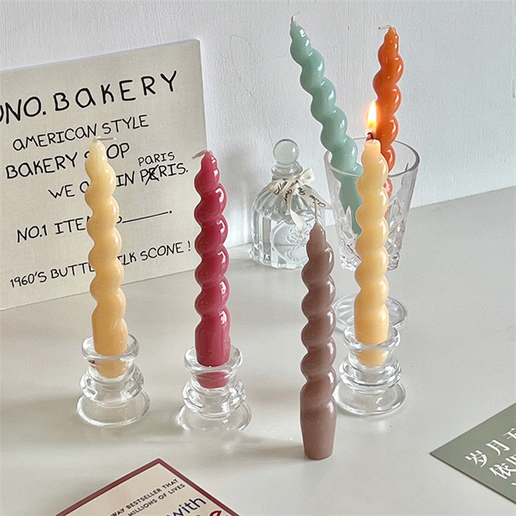 インテリア雑貨 ツイスト型装飾キャンドル レトロカラー
