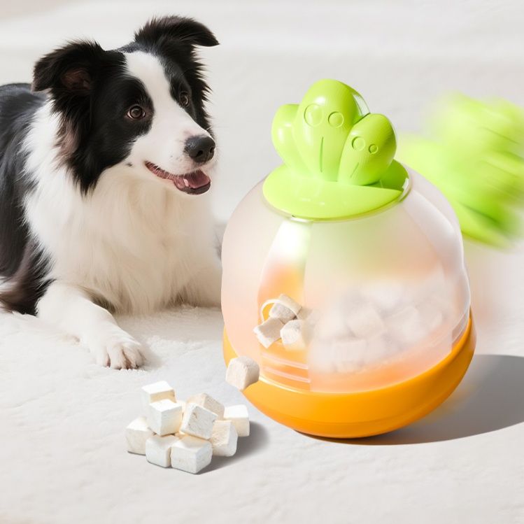 犬のおもちゃ ゆらゆら知育フードディスペンサー