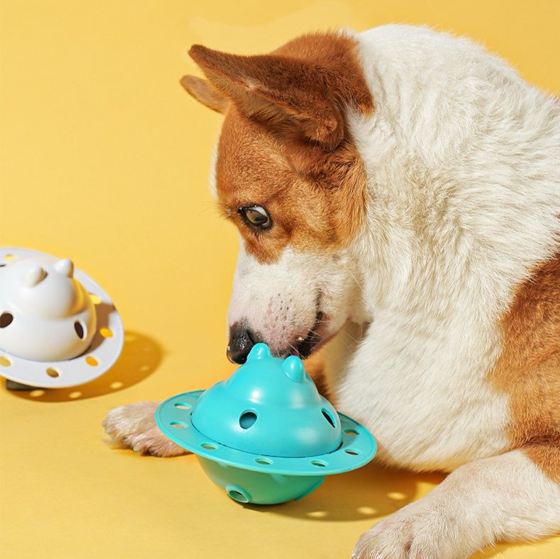 犬のおもちゃ うごく宇宙船おやつパズル