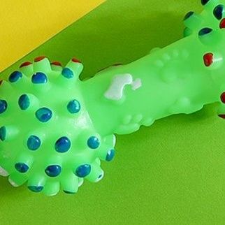 犬のおもちゃ 突起付き発声骨型噛みごたえ玩具