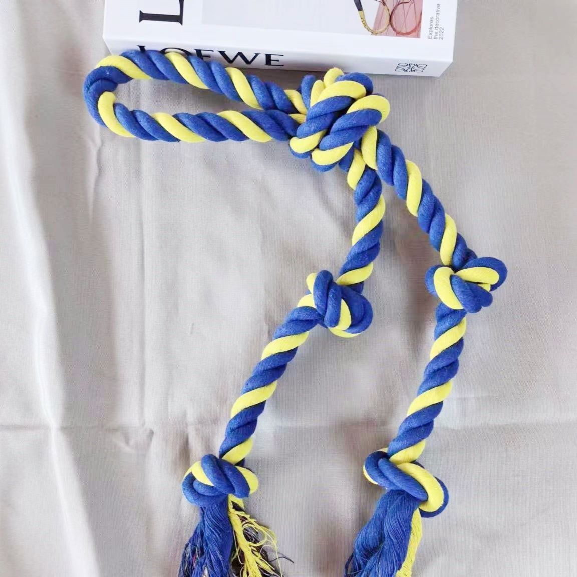 犬のおもちゃ 三連結び目付き編み込みロープ