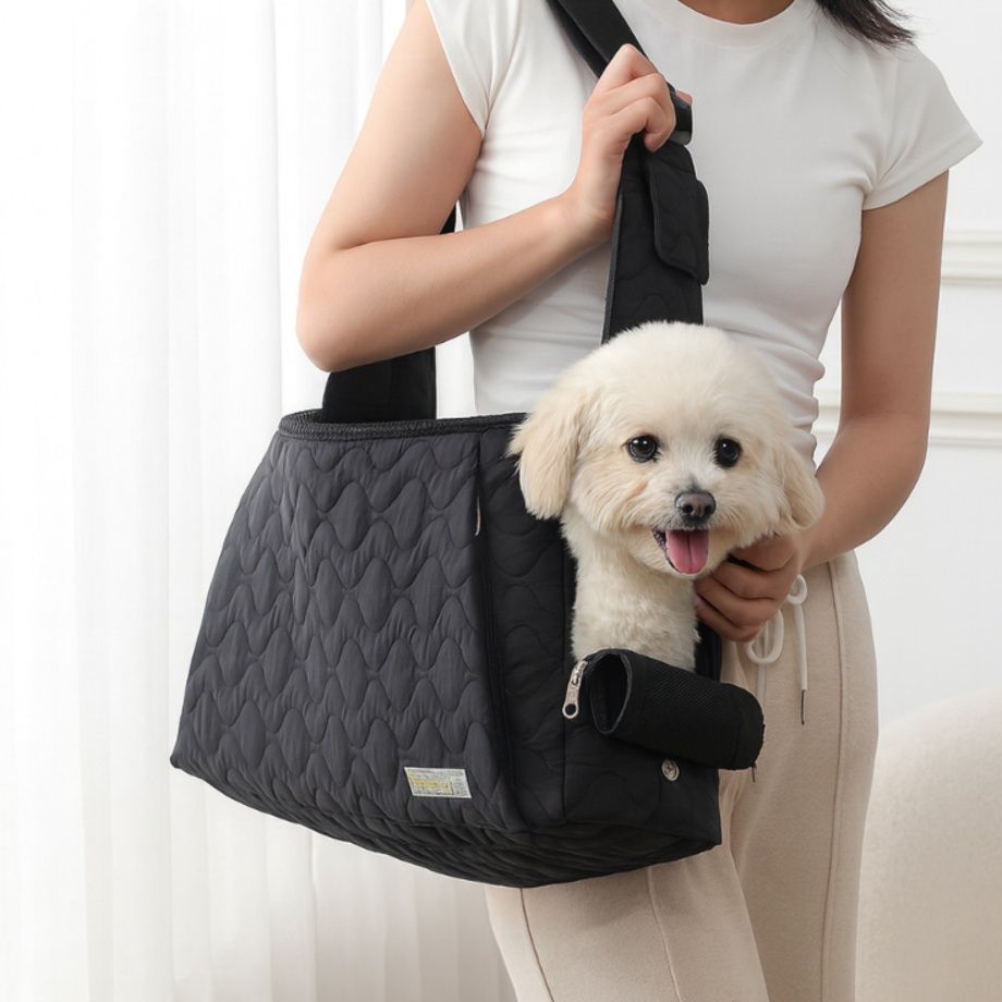 犬バッグ キルティング加工小型犬用斜めがけキャリーバッグ