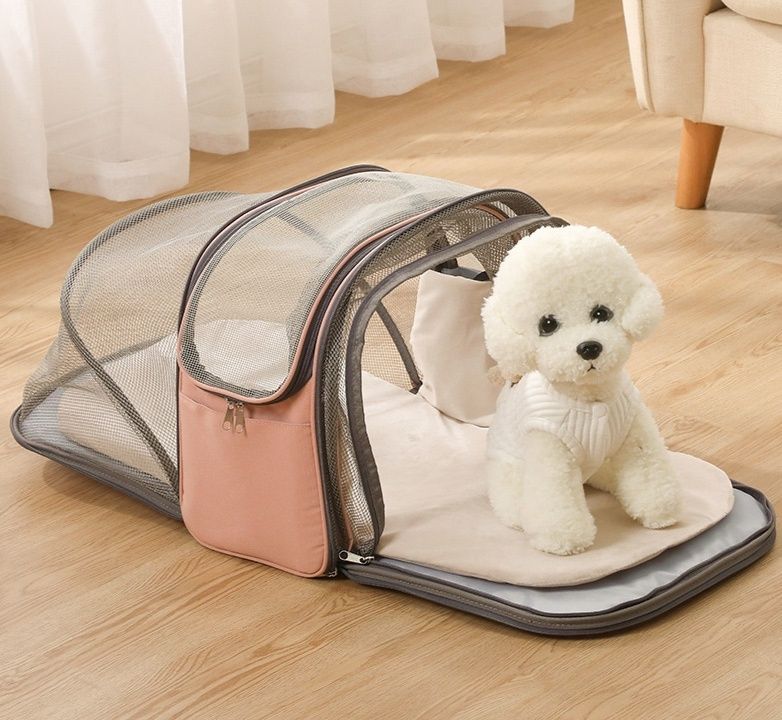 犬バッグ 拡張式通気窓付き小型犬用ペットキャリーバッグ