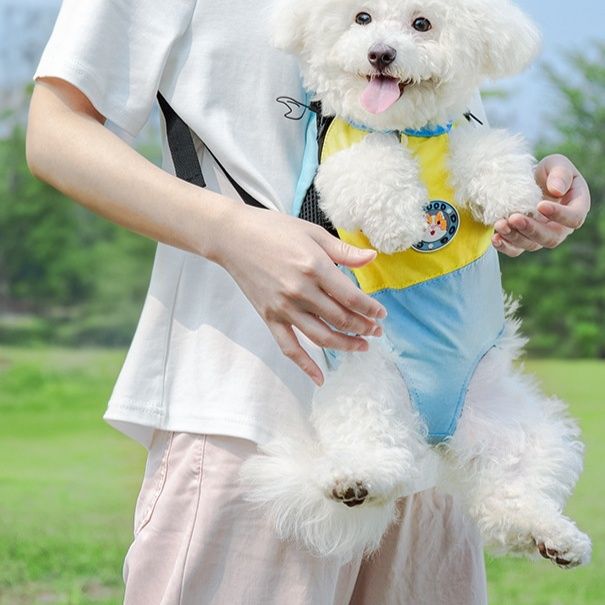 犬バッグ 小型犬用抱っこリュック前抱き胸前バッグ