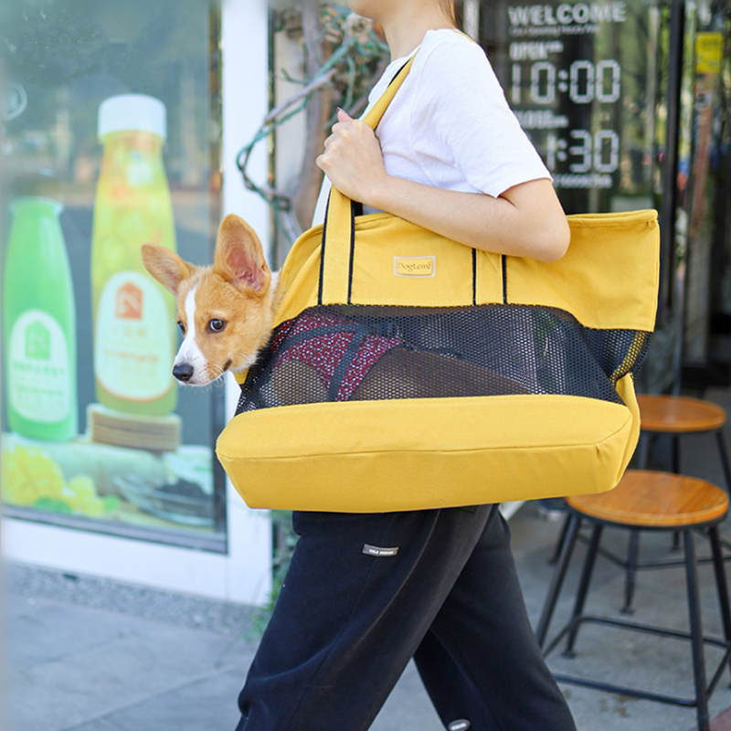 犬バッグ 通気性抜群メッシュ窓付き小型犬用キャリートートバッグ