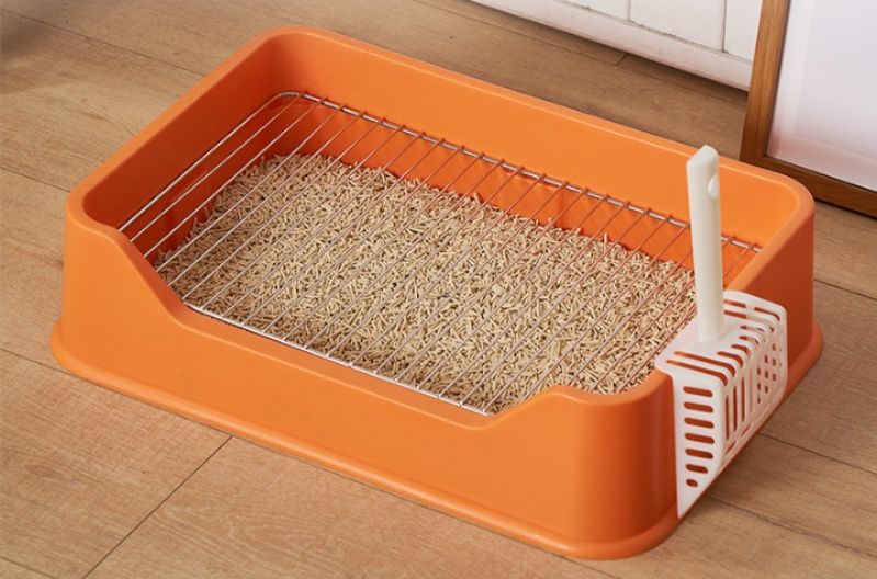 犬トイレ 防踏み出し機能付き高床式犬トイレ